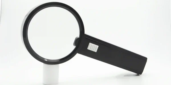 Lupa de Mano con Luz Led 2X  ( 7501 Lg Led )